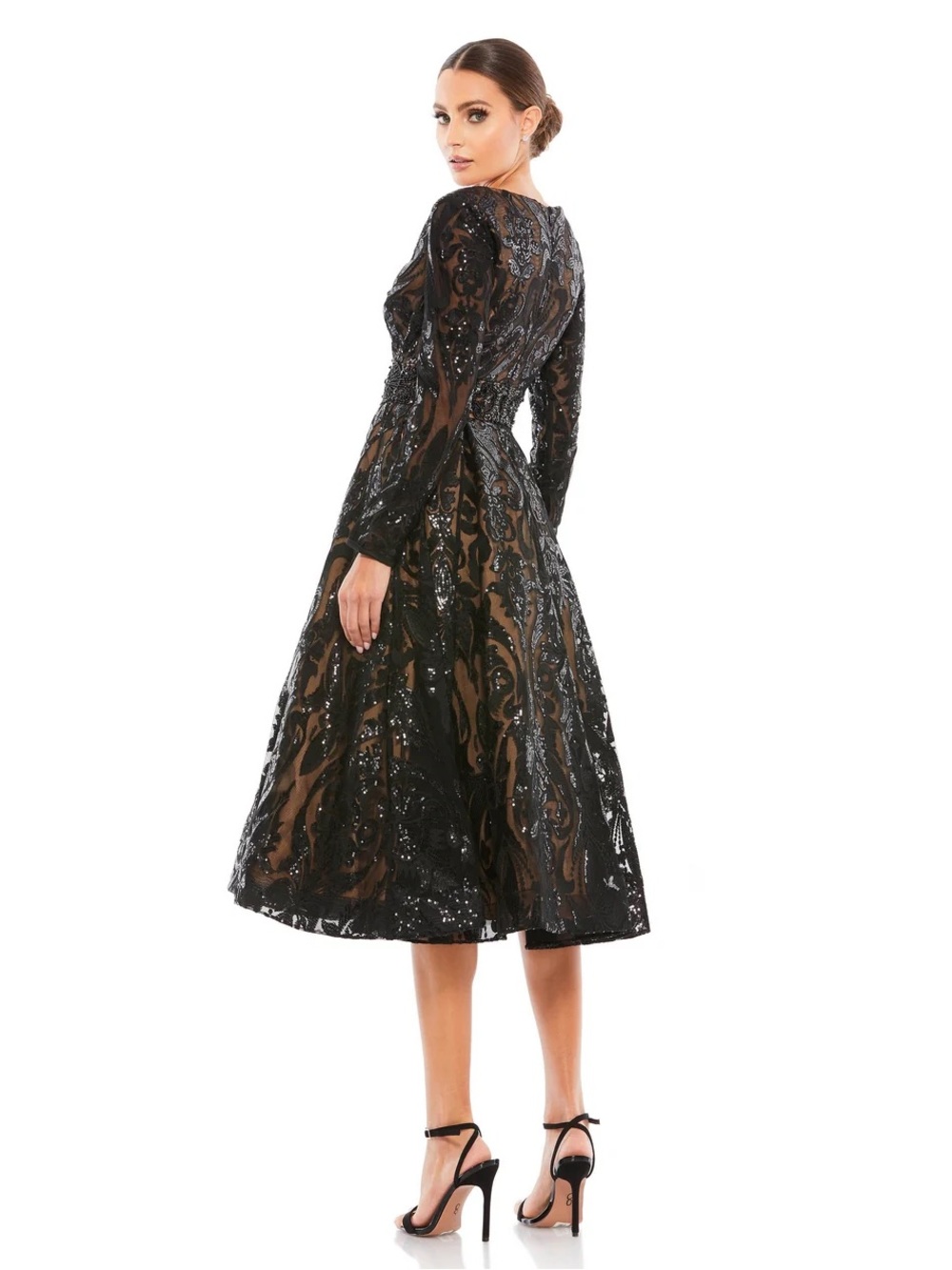 Mac Duggal 67529 NWT Sequin
Embellished a-line
Cocktail Dress $598 size 2 - Picture 2 of 9
